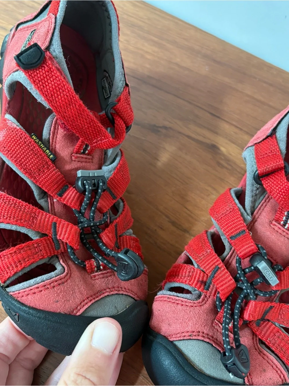 KEEN Kids' Seacamp II CNX Red Sandals Shoes Size 13 Hiking Outdoor Water Comfort